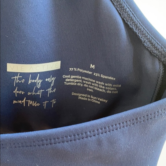 Vie Active sports bra - Picture 4 of 4